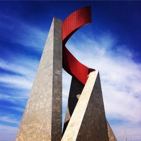 Monumento Chama do Petróleo