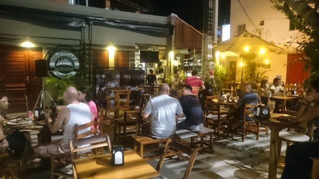 Armadillo Burgers & Grill