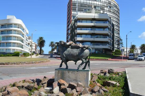 Plaza General Jose Artigas
