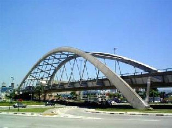 Ponte Metálica