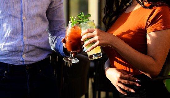 J's Fresh Bar & Kitchen