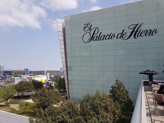 Centro Comercial Paseo San Pedro