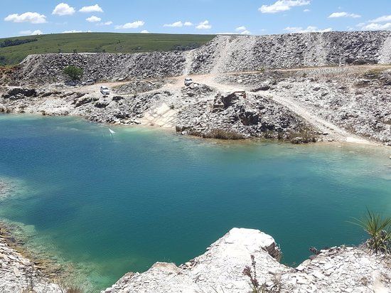 Pedreira Lagoa Azul