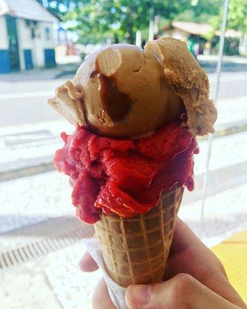 Emilia Sorveteria Artesanal