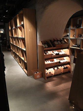 Vinkjelleren at Grand Hotel