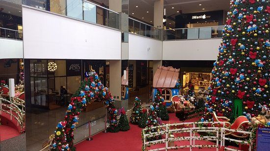 DF Century Plaza Shopping