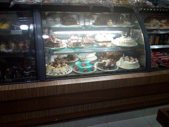 Panificadora e Confeitaria Requinte Dos Paes