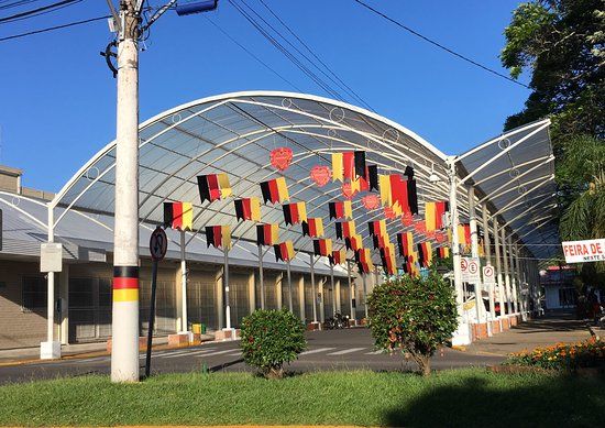 Rua Coberta De Igrejinha