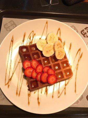 Meu Waffle Ouro Preto