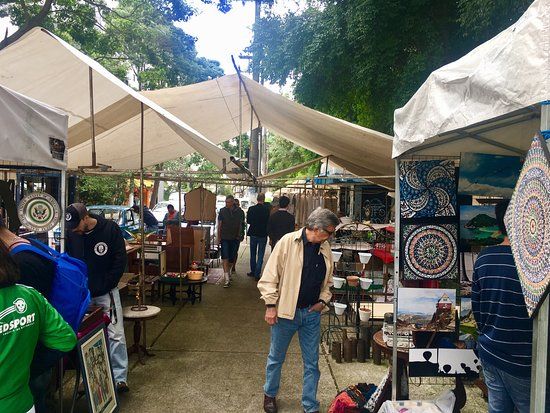 Feira de Artes da Benedito Calixto
