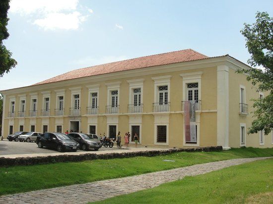 Espaço Cultural Casa das Onze Janelas