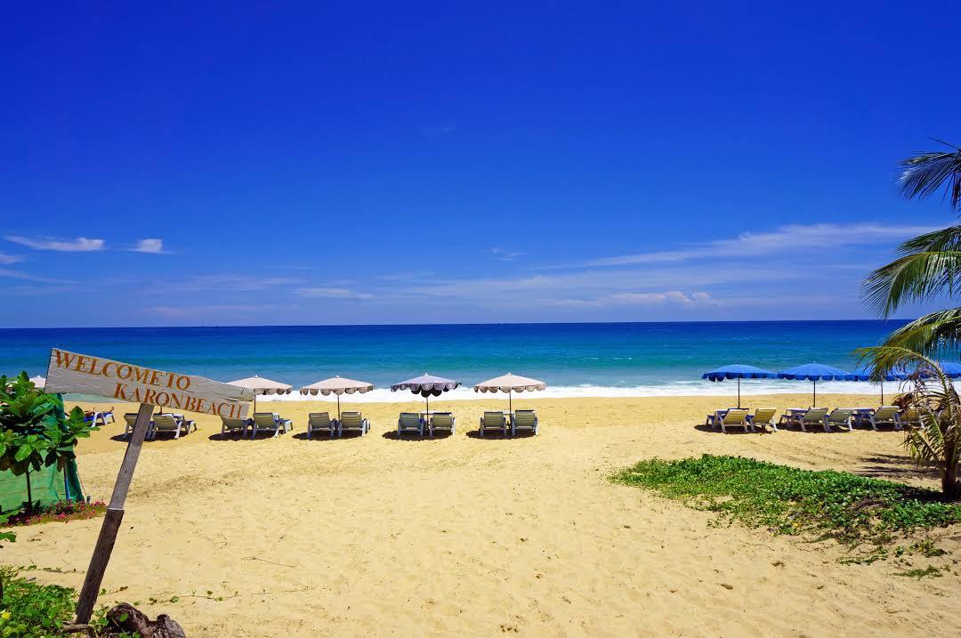 Praia de Karon