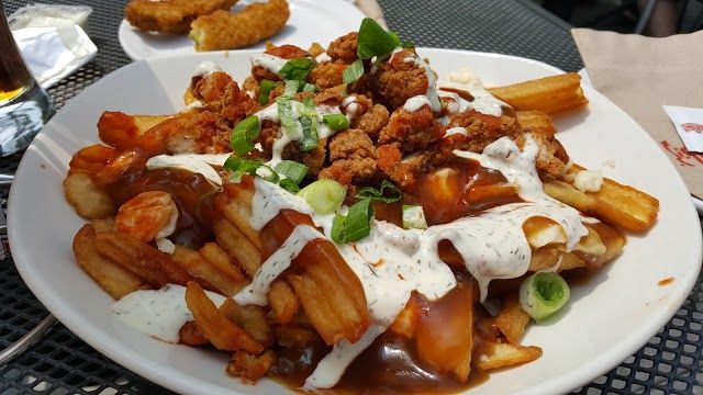 St. Louis Bar & Grill