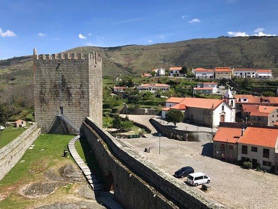 Castelo de Linhares da Beira