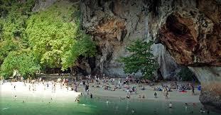 Gruta da Praia de Phra Nang