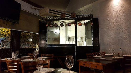 La Ventana Parrilla Porteña