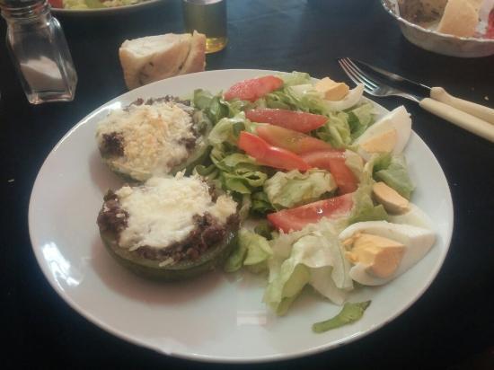 Rotiseria Sabores Saltenos