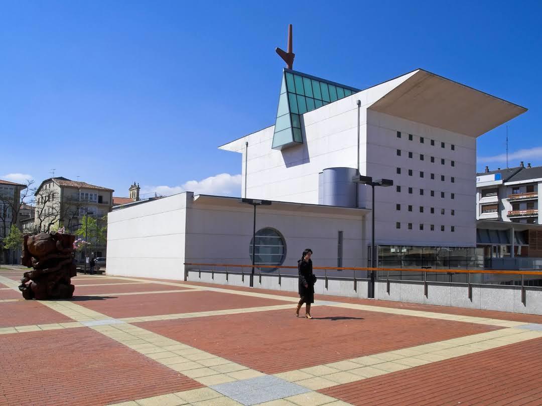 Museu e Centro de Arte Contemporânea Basca