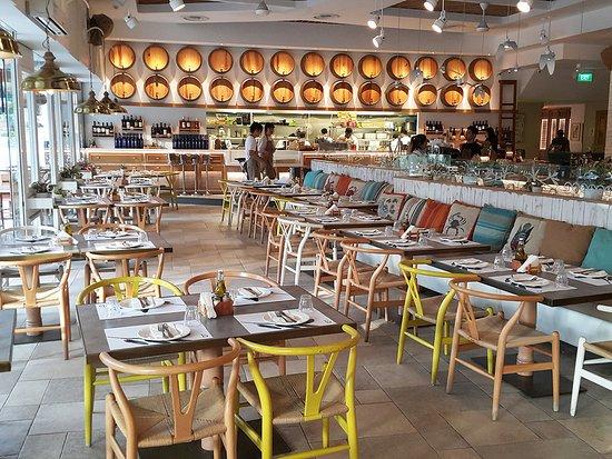 BAKALAKI Greek Taverna