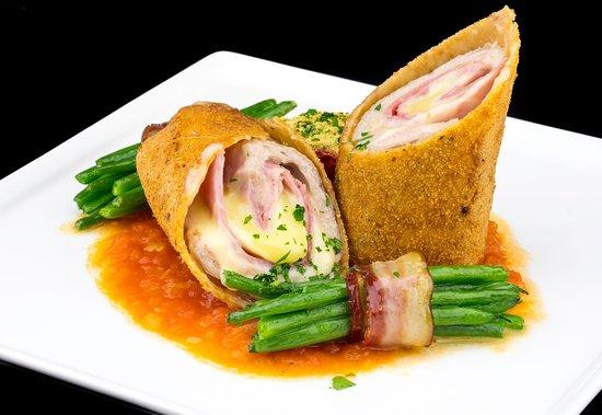 Pulsa Bar & Lounge Restaurant