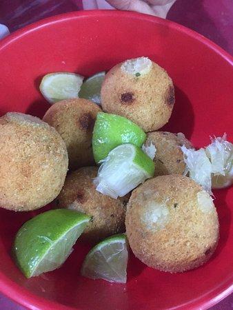 Bolinho de Bacalhau Feira do Luar