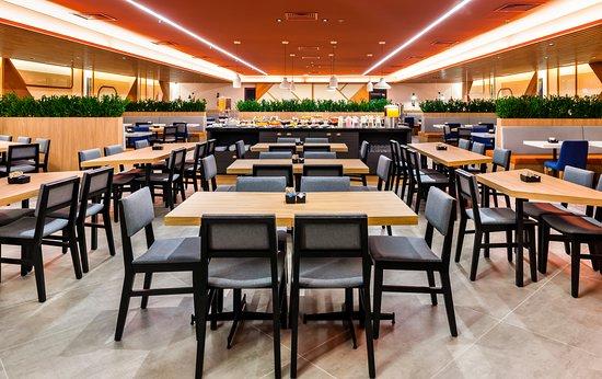 Rick's Restaurante & Bar