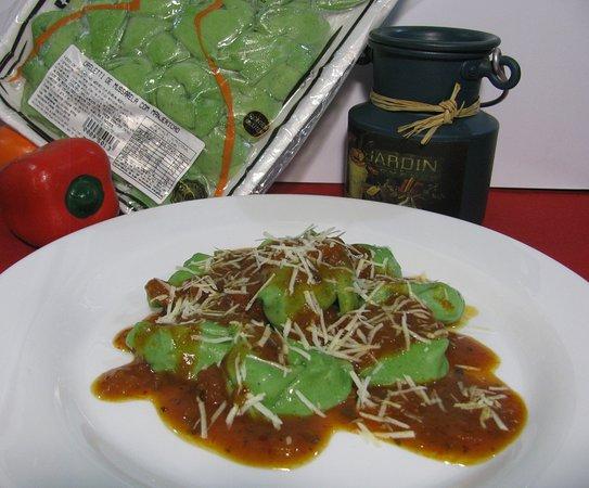 CAVAZZA Massas e Molhos Artesanais & Cia