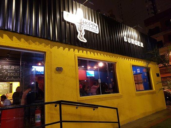 Mr. Hoppy Beer & Burger