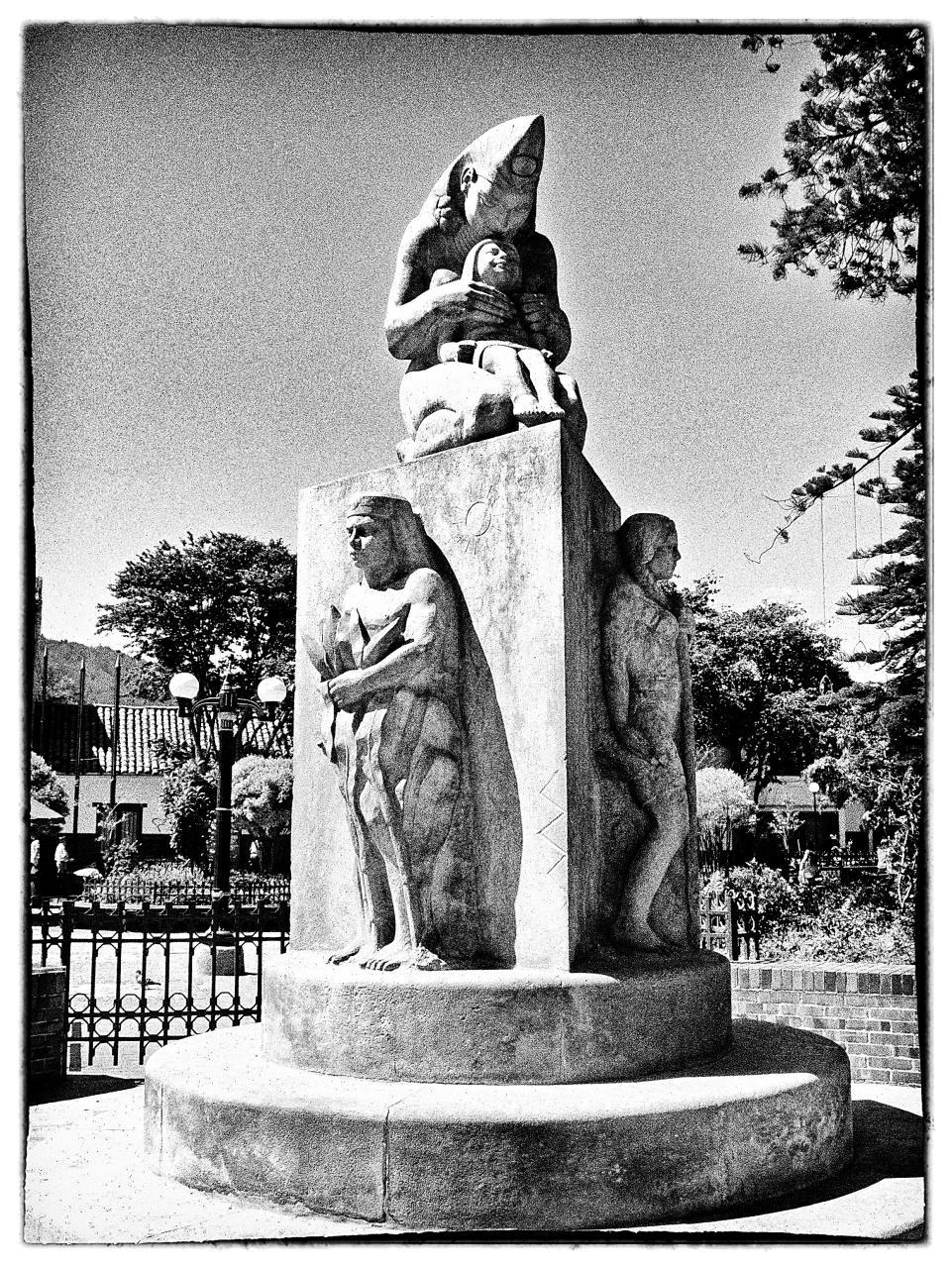 Monumento a la Diosa Chia