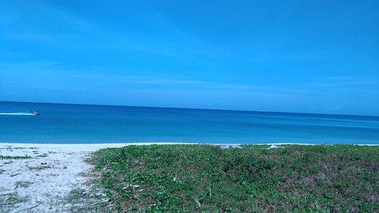 Praia de Layan
