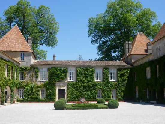 Chateau Carbonnieux