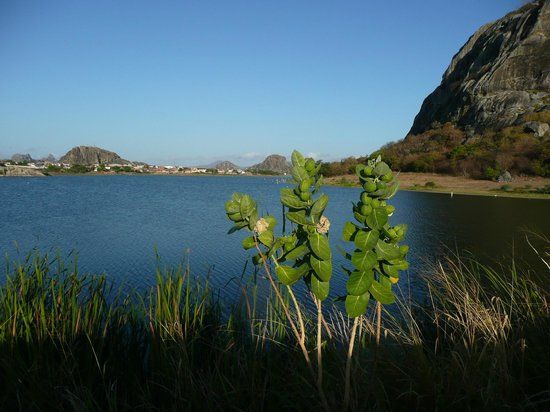 Lagoa dos Monólitos