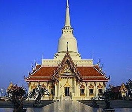 Wat Khao Suwan Pradit