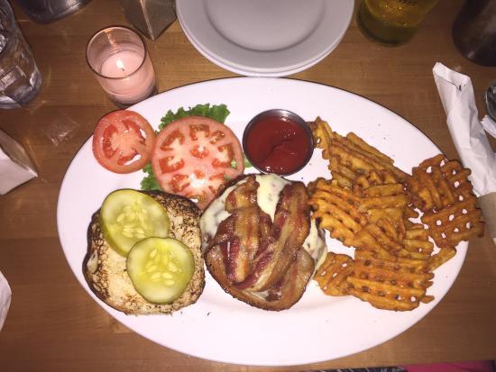 Phebe's Tavern & Grill