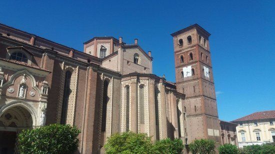 Catedral de Asti