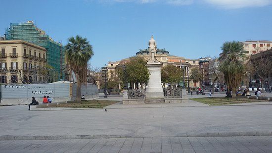Piazza Politeama