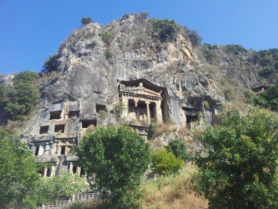 Tumbas de Pedra de Amyntas