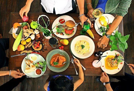 Puku Cafe and Sports Bar