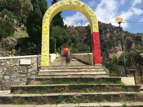 Santuario Diocesano de S. Maria della Grotta