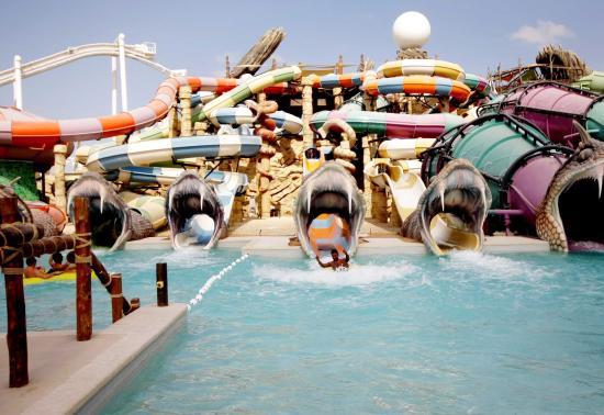 Parque Aquático Yas Waterworld