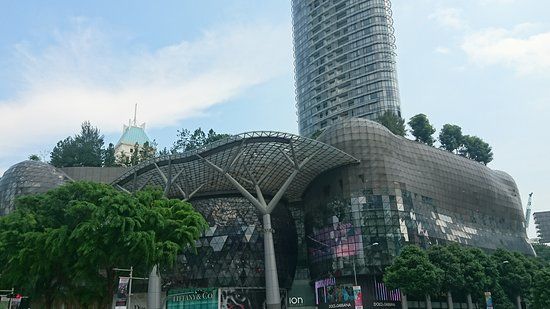 Centro Comercial ION Orchard