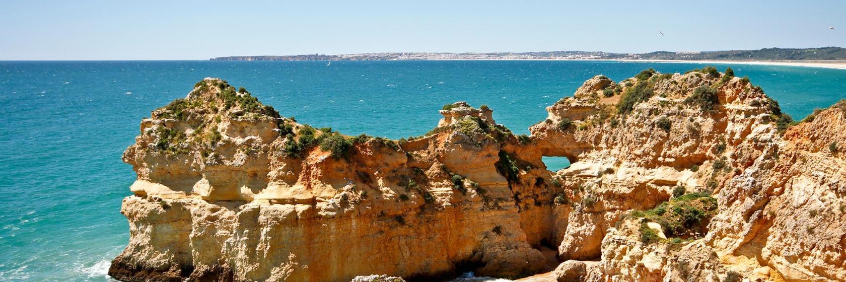 Praia dos Três Irmãos