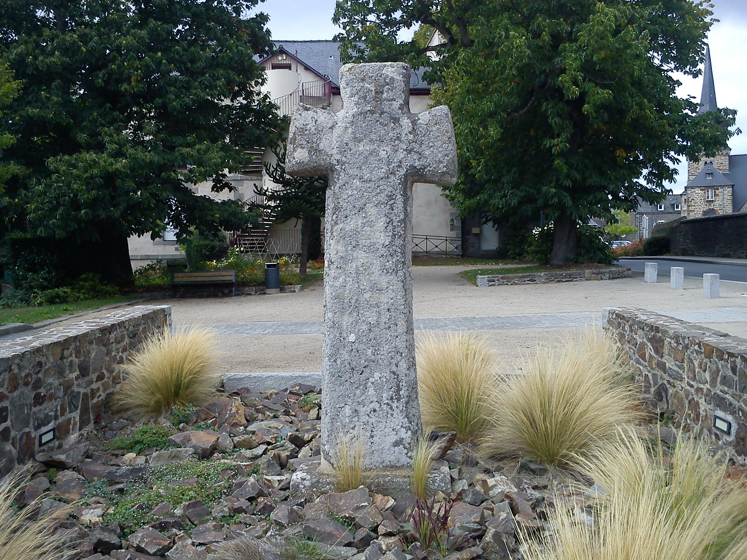 Croix merovingienne de Plerin