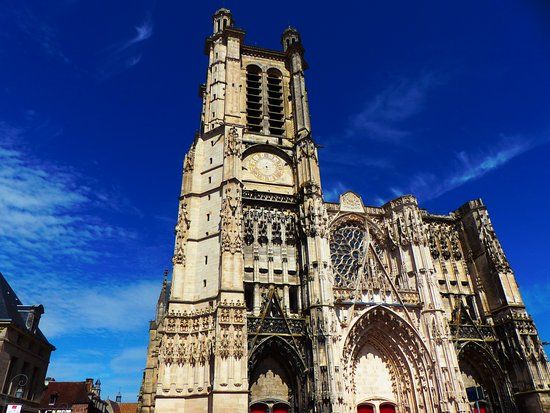 Cathédrale Saint-Pierre-et-Saint-Paul