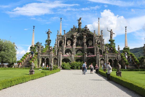 Palazzo e Giardino Borromeo