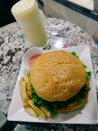 Saboreie Doces e Salgados