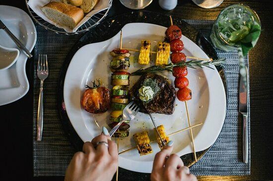 JULS Steak & Cocktail Restaurant